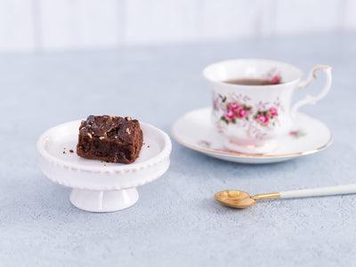 Gluten Free Baking Kit, Treats & Tea Mini Hamper