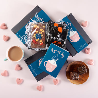 'Hug in a Mug' Chocolate Slab and Hot Chocolate Letterbox