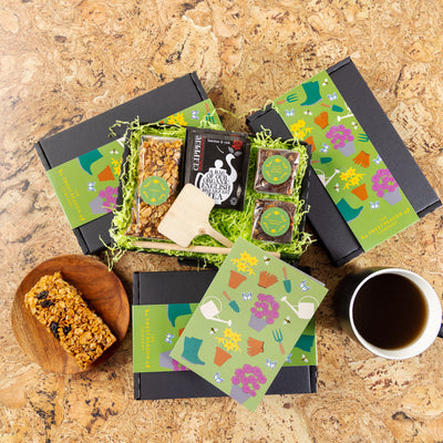 'Gardening' Treats, Flapjack and Tea Letterbox