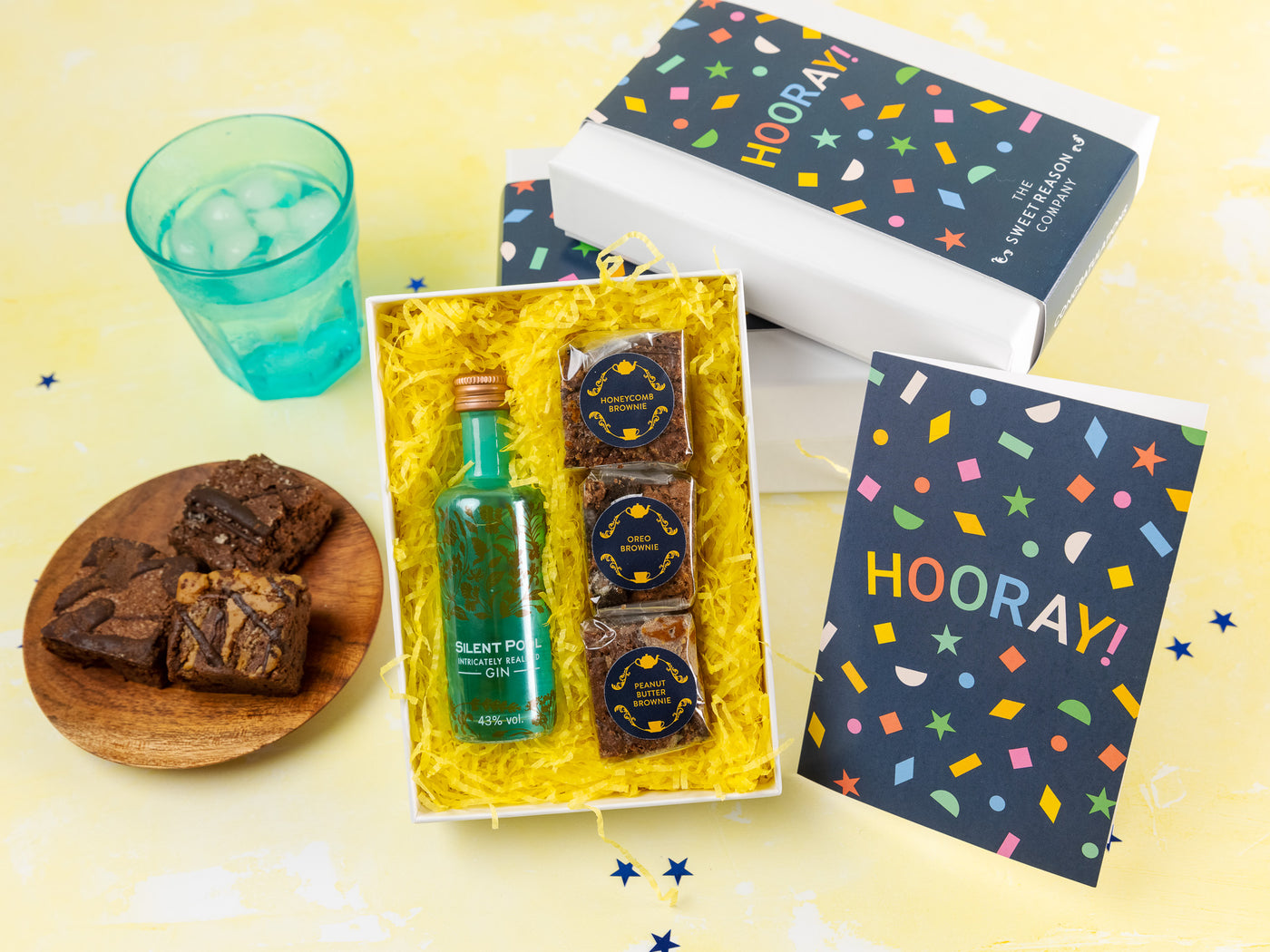 'Hooray!' Gluten Free Brownies & Gin Gift