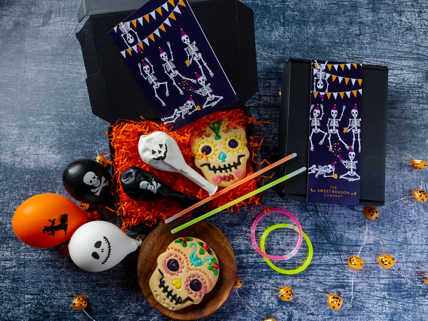 Letterbox 'Skeleton' Day of the Dead Biscuit & Party Pieces